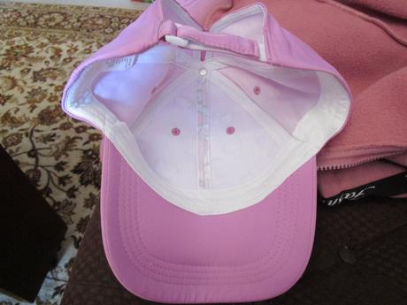 Pěkná lehká růžová kšiltovka se srdíčky, vel. m, m