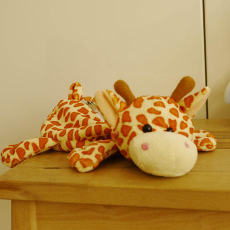 Penal plysovy zirafa,