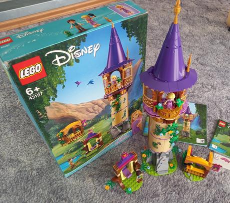 Lego disney princess 43187 - rapunzel's tower.,