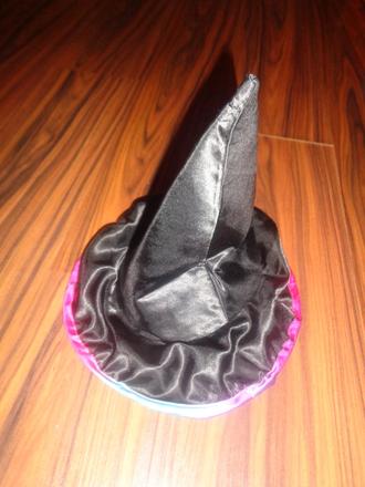 Karneval - klobouk kouzelnice - 2 -3 roky,