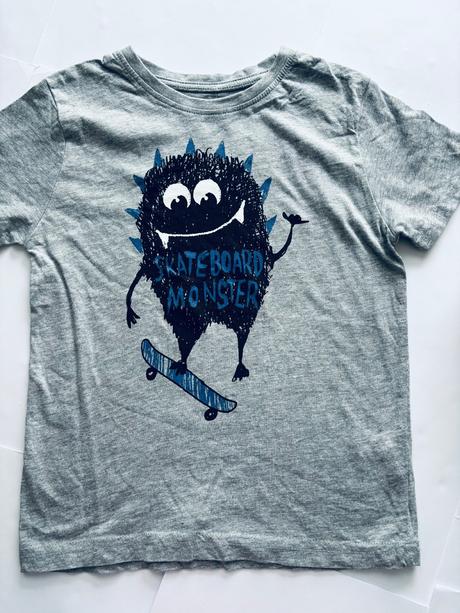 Triko - v.6/7 let, primark,122