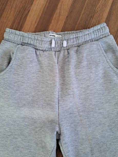 Tepláky, sinsay,146