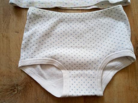 Spodní prádlo - košilka + kalhotky, 86