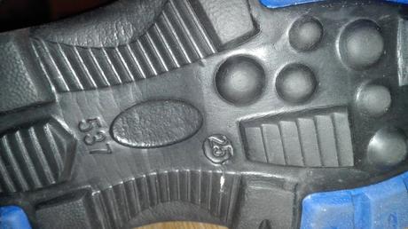 Zimní boty vel. 25, 23