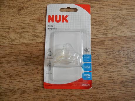 Různé dětské kojenecké věci, nuk
