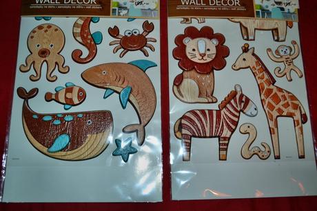 2x plastické samolepky zvířátek,