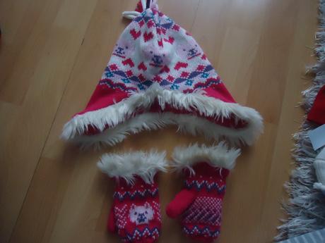 Zimní čepice s rukavicemi, cherokee,104