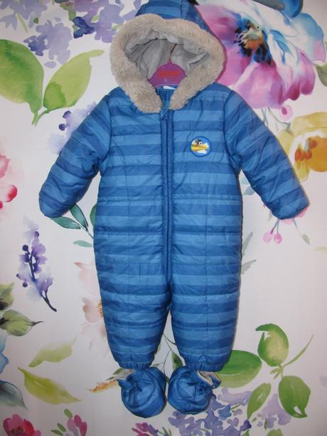 Kojenecká zimní kombinéza s kapucí a návleky, 68