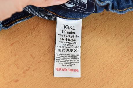 Kraťasy vel. 6 -  9m, next,74