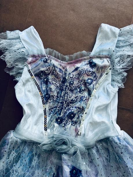 An2/ kostým princezna - v.3/4 roky,