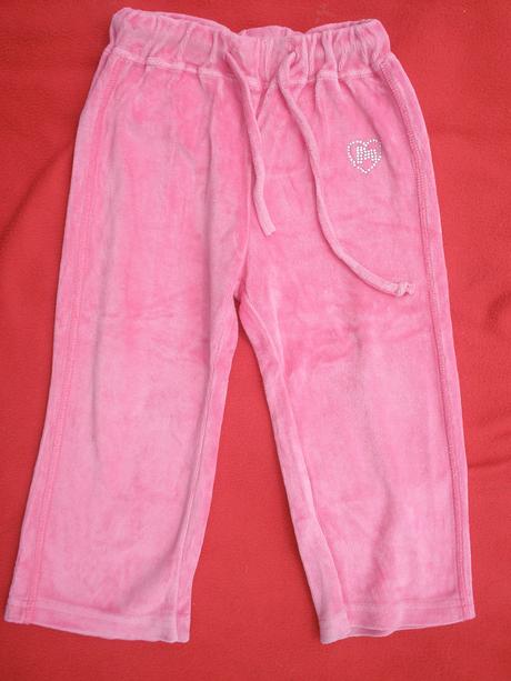 Semišové tepláky, 92