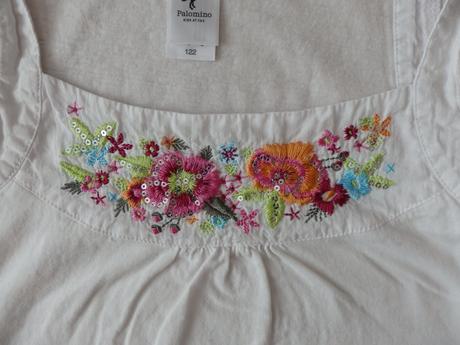 Tričko s vyšitými kytičkami, palomino,122