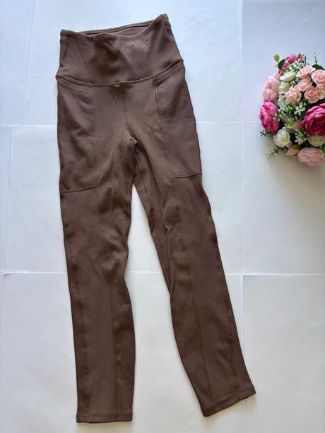 D38/ leginy žebrované sportovní - v.cca xxs, xs