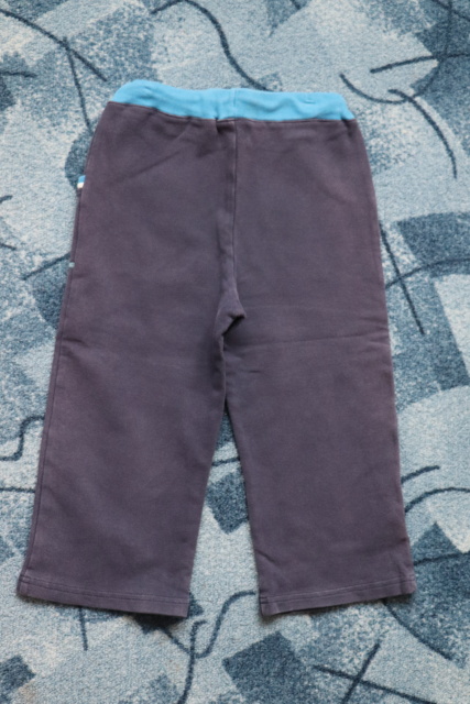 Klučičí tepláky, 80