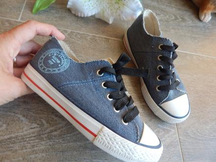 Nove riflove tenisky, tcm,30