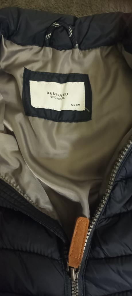 Bunda reserved vel. 122, reserved,122