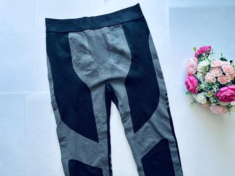 D38/ legíny sportovní- v.40, crivit,l