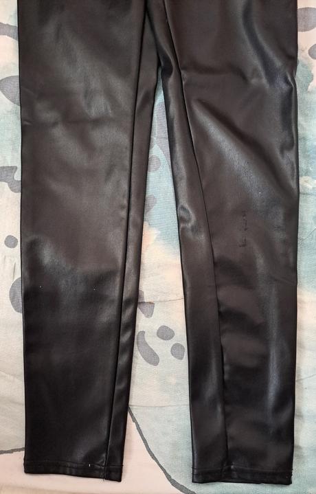 Tregíny - legíny, h&m,158