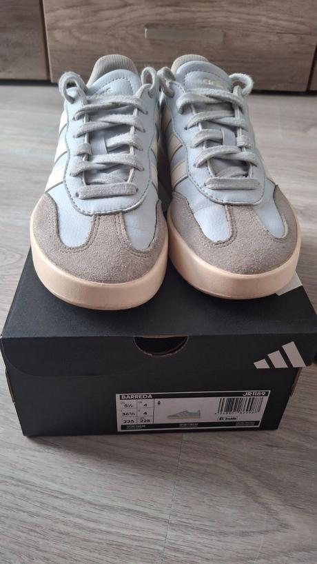 Kožené tenisky adidas barreda, adidas,36