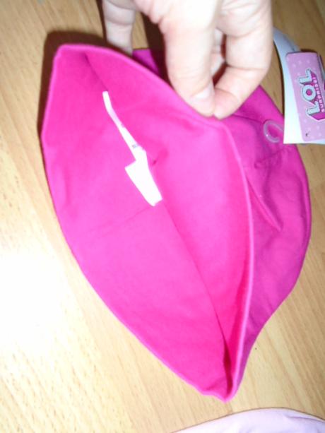 Čepice panenka l.o.l. vel 52 a 54, setino,52 / 54