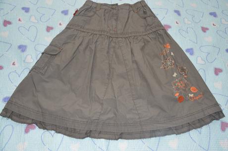 134 140 146 letní plátěná sukně s výšivkou, c&a,140