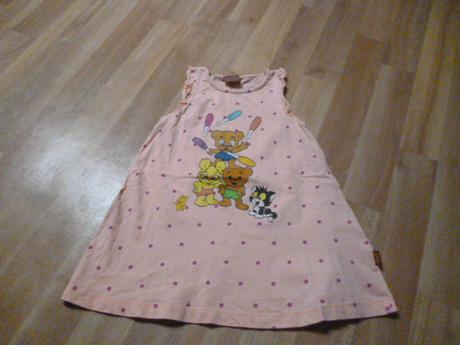 Puntíkaté šaty 3-4, 104