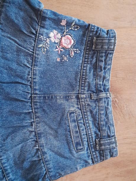 11xsukně,next,okay,cherokee,tigerlily... v.110/116, next,110