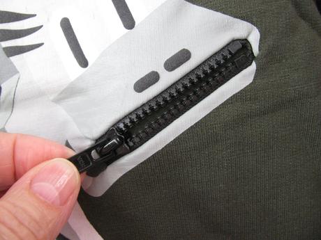 Chlapecká tmavě zelená bavlněná mikina se zebrou, next,98