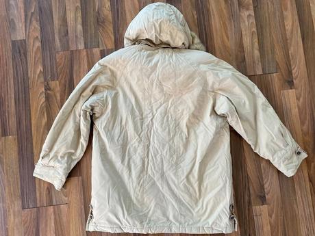 Nová zateplená béžová bunda s kožíškem, vel s i ví, s