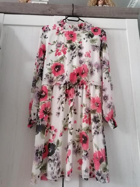Květované šaty, orsay,38