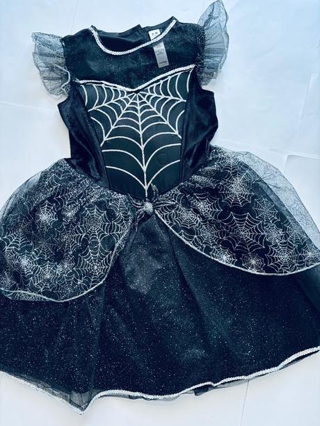 An6/ kostým čarodějka- v.7/8 let, 