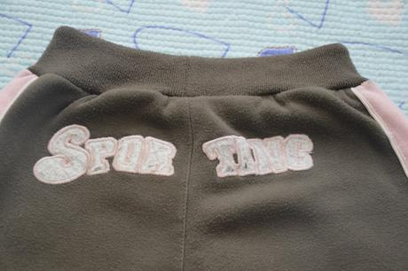 134, 140 teplé khaki tepláky, 134