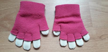 Rukavice hello kitty 6-12 let, c&a,122