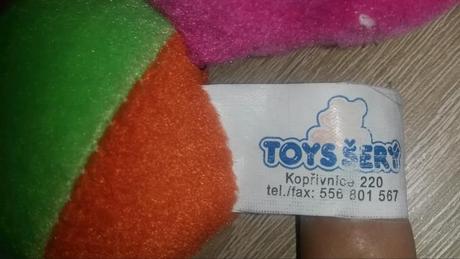 Barevný plyšový motýl,