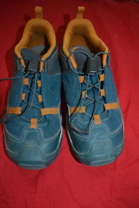 Chlapecké sportovní boty v.35, quechua,35