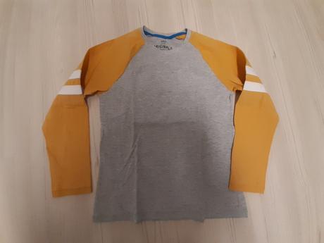 Šedé tričko s dlouhým rukávem, marks & spencer,146