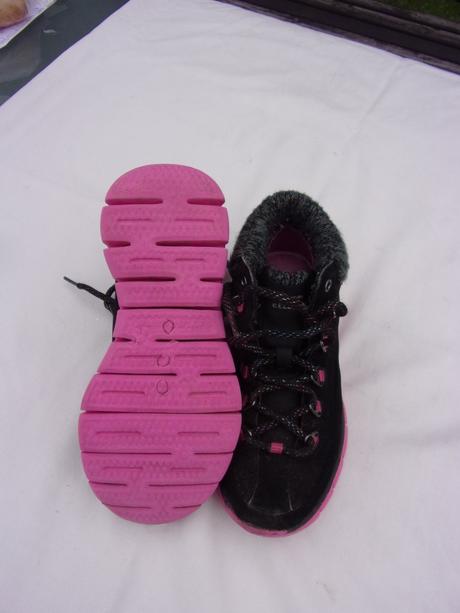 Kotníkové celoročky, skechers,32