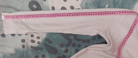 Mikina zdobené kamínky a perličkami, 146