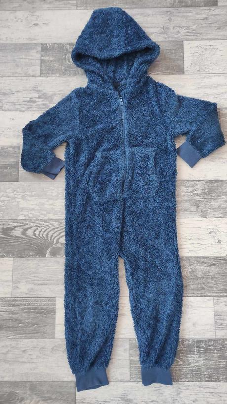 Overal teplý chlapec, 116