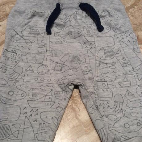 Obrázkové tepláky zn. tu, tu,68