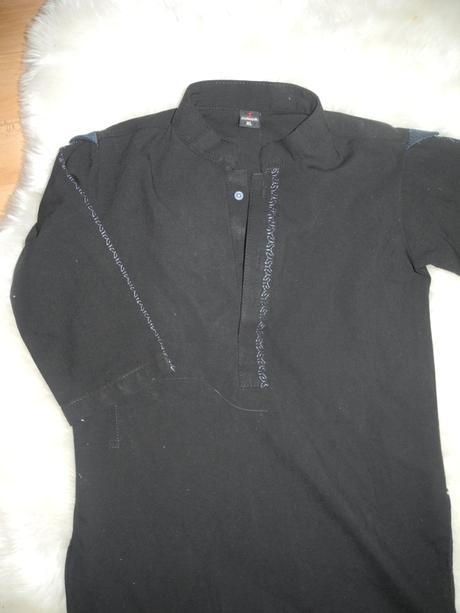 Košile slavnostní, 122