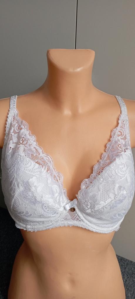 Podprsenka zn."gossard" vel."70g", 75g