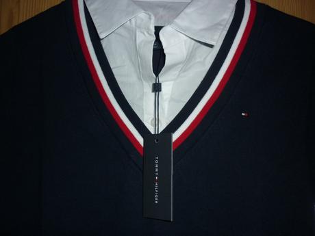 Navy svetřík s podšitou bílou košilí tommy hilfige, tommy hilfiger,s
