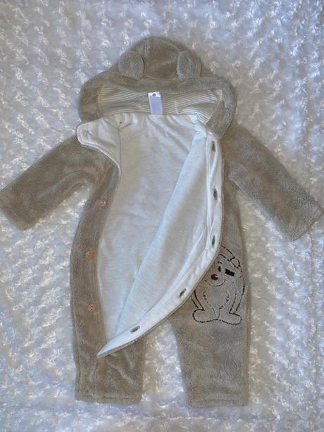 Béžová chlupatková kombinéza c&a, c&a,68