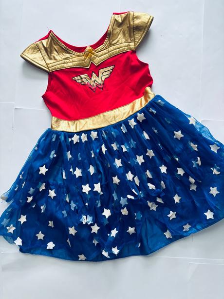 An19/ kostým wonder woman- v.5/6 let, 