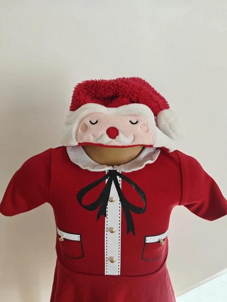 Vánoční šaty, 86