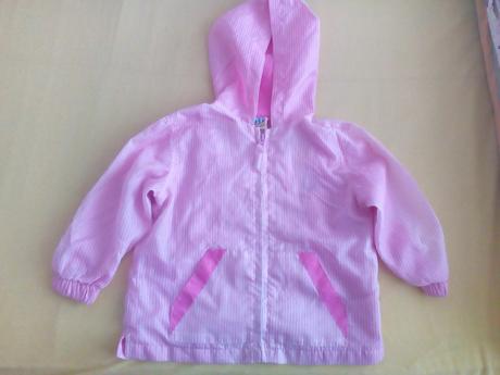 Lehká skládací bunda., 98