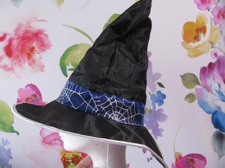 Karnevalový klobouk čaroděj, kouzelník halloween,