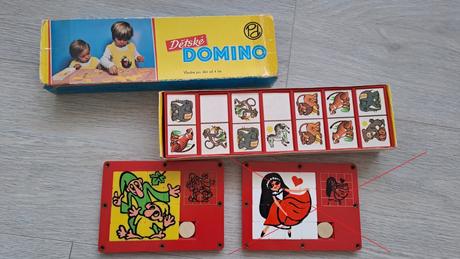 Retro domino a skládačka křemílek a vochomůrka,
