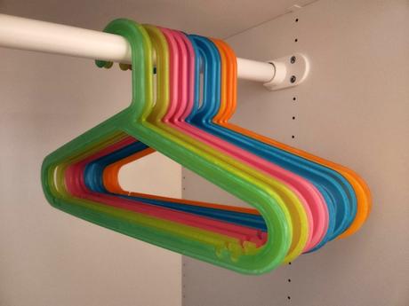 Dětská barevná ramínka 12 kusů, 